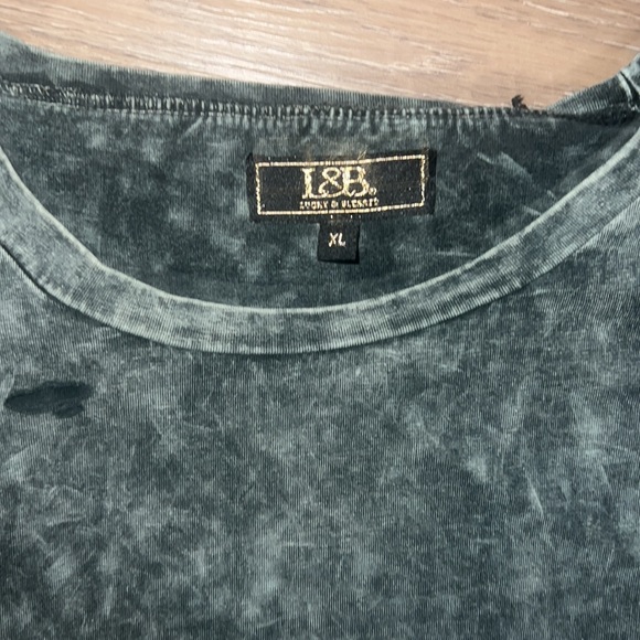 Washed out long sleeve - Picture 2 of 2